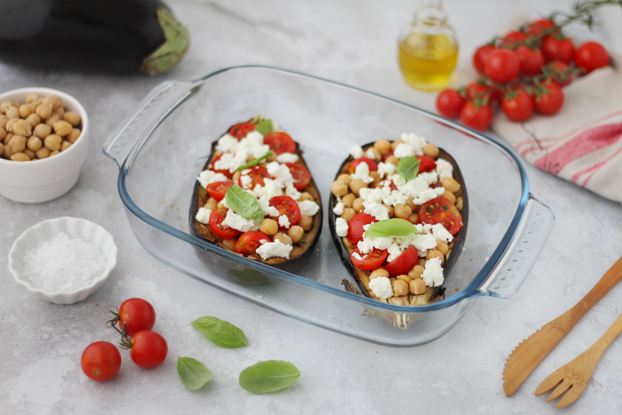 MELANZANE RIPIENE FETA, CECI E POMODORINI